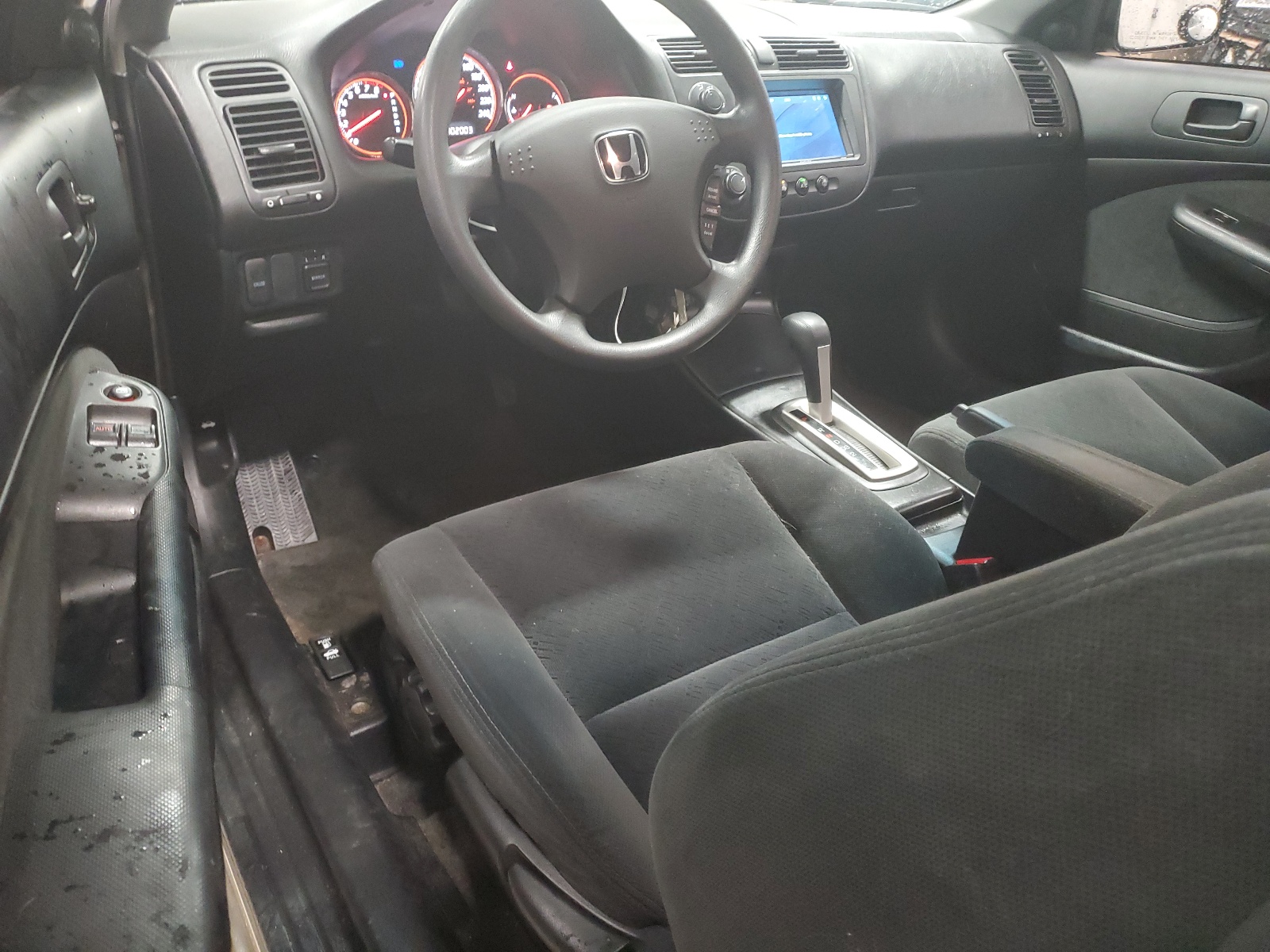 1HGEM22574L800945 2004 Honda Civic Lx