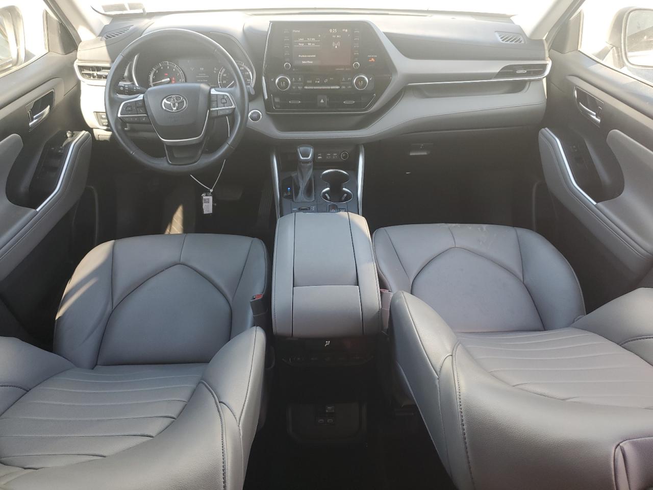 2022 Toyota Highlander Xle VIN: 5TDGZRBH4NS568753 Lot: 68531764