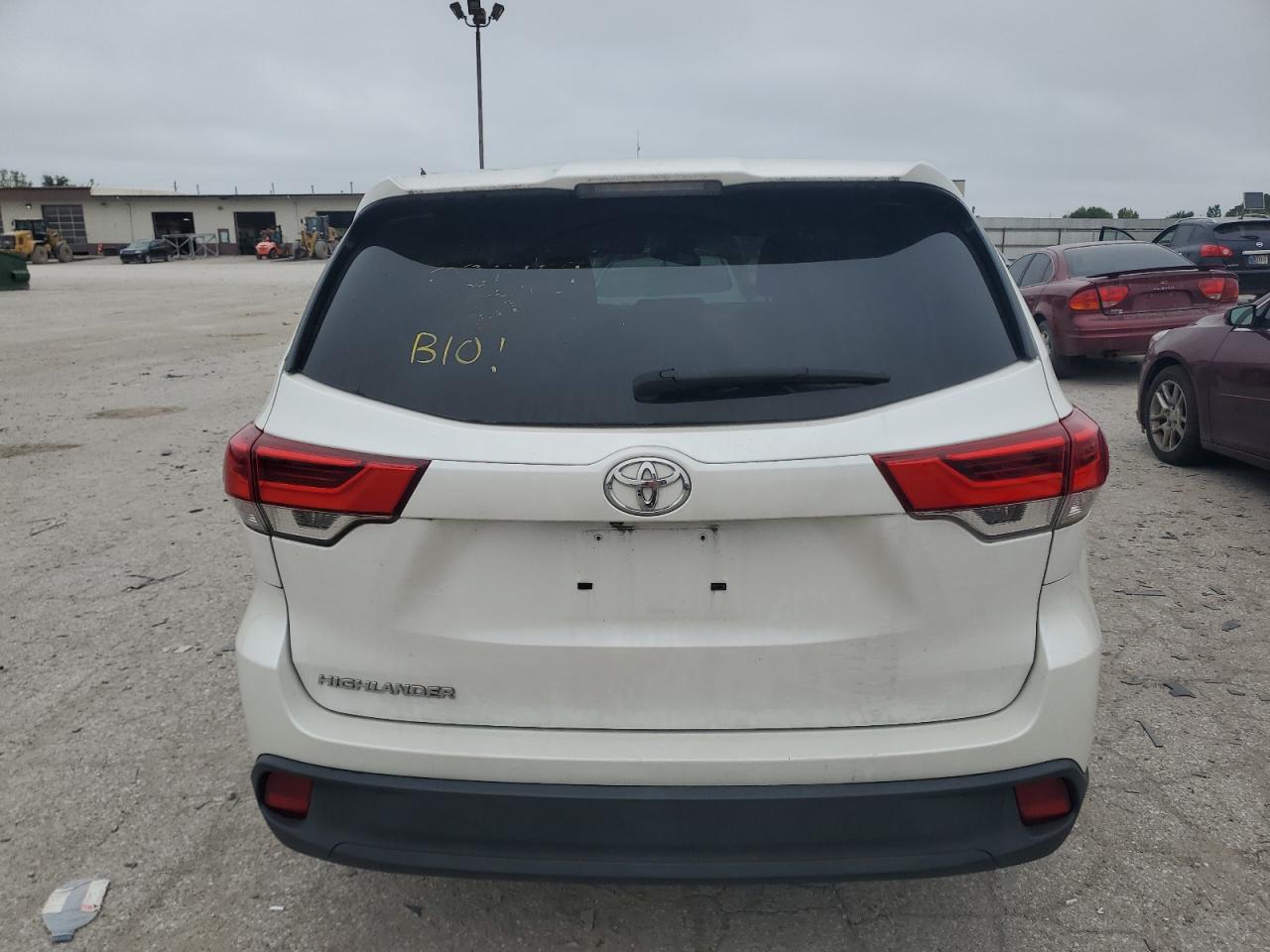 2017 Toyota Highlander Le VIN: 5TDZARFH5HS031453 Lot: 66129124