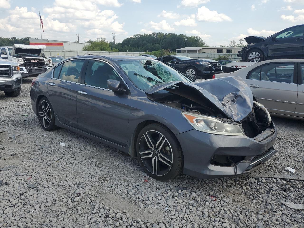 VIN 1HGCR2F59HA180216 2017 HONDA ACCORD no.4