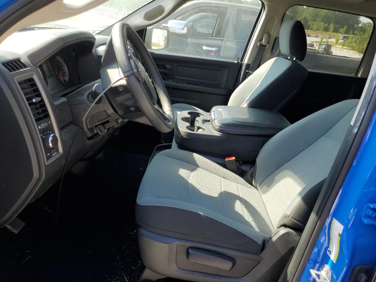 2022 Ram 1500 Classic Tradesman VIN: 3C6RR6KT8NG164145 Lot: 66679494