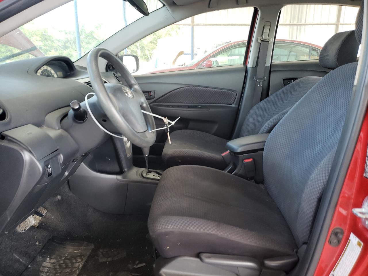 JTDBT903281226481 2008 Toyota Yaris