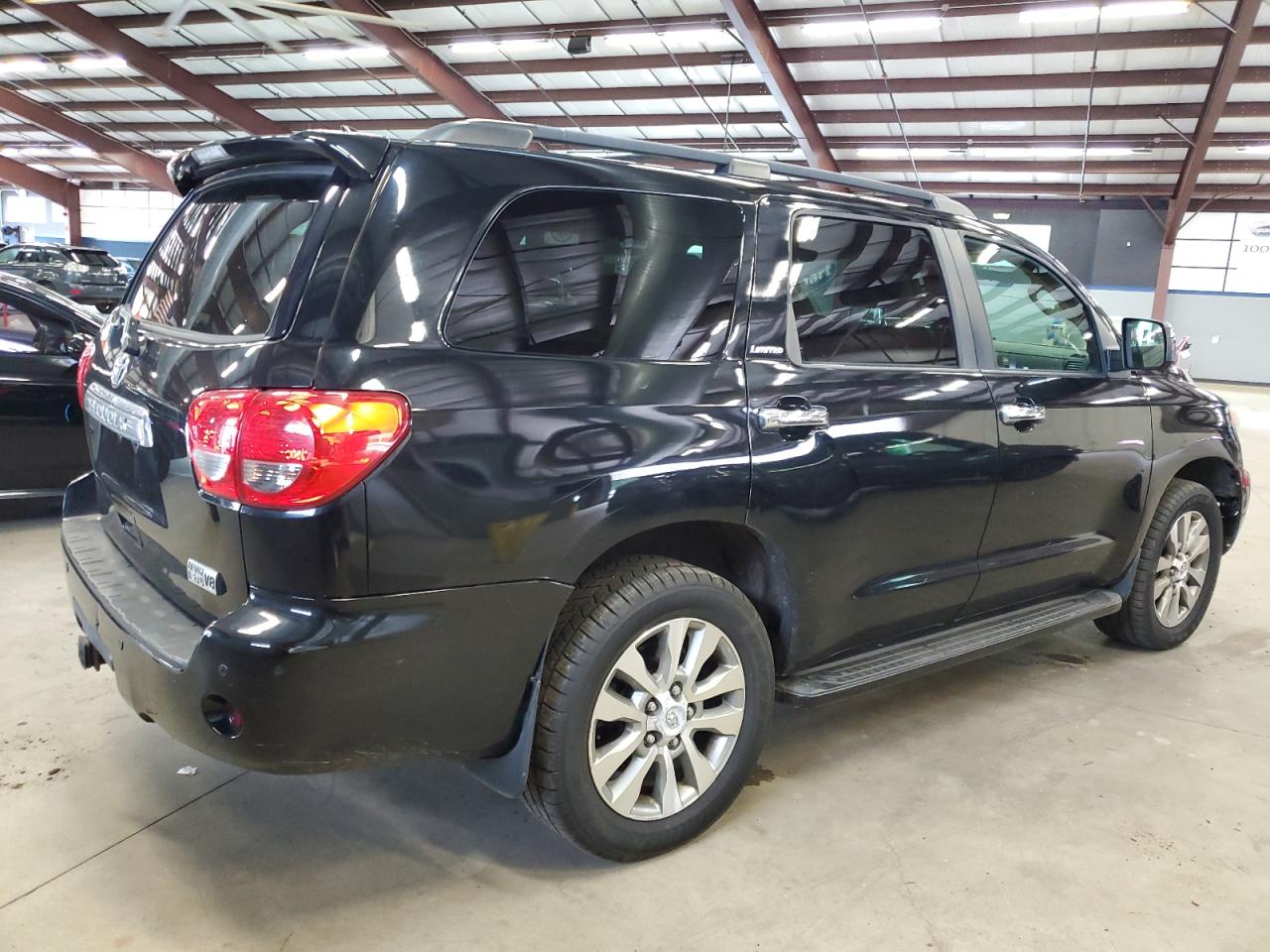 2011 Toyota Sequoia Limited VIN: 5TDJY5G14BS046018 Lot: 65826964