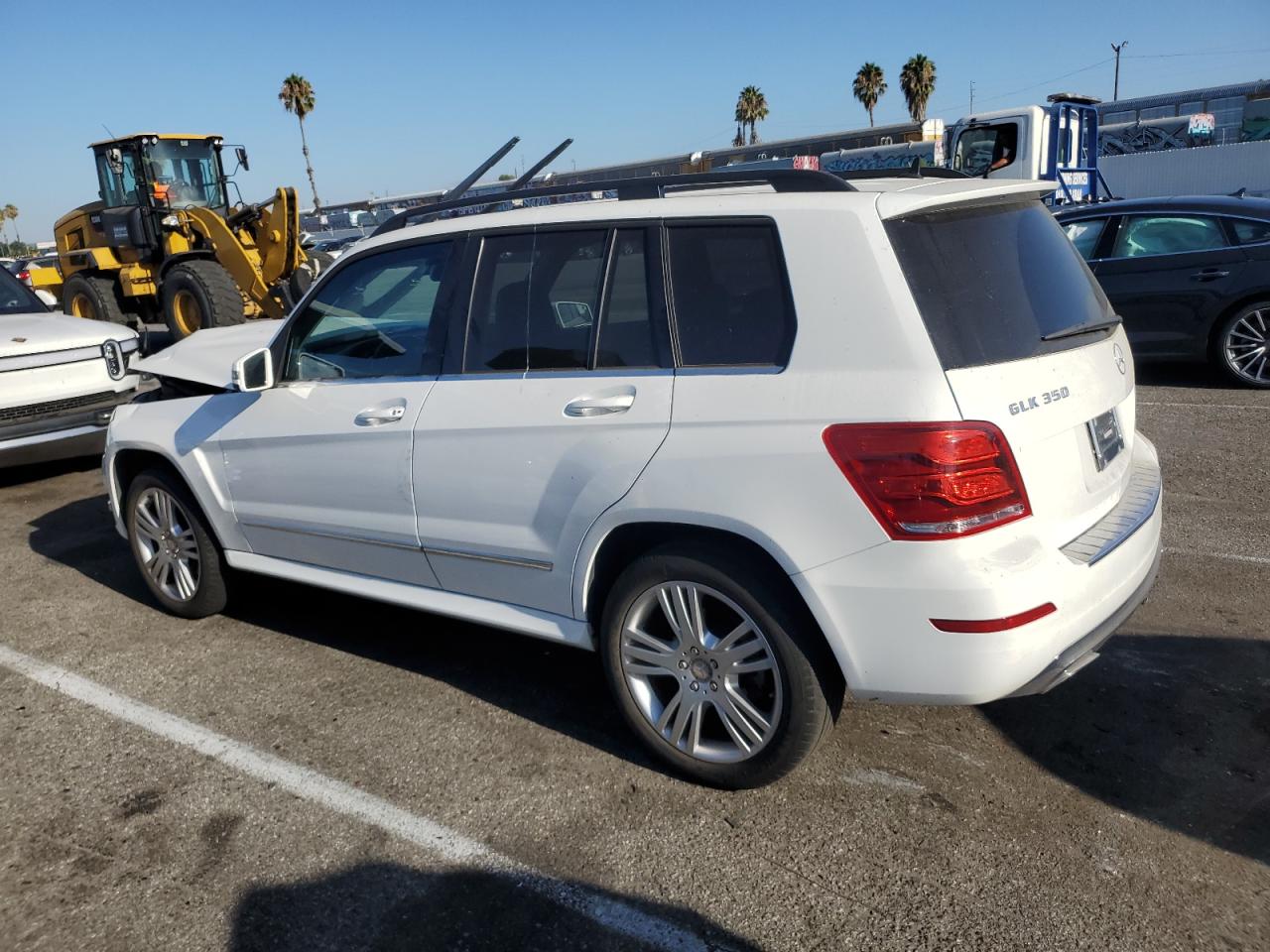 VIN WDCGG5HB1EG168137 2014 MERCEDES-BENZ GLK-CLASS no.2