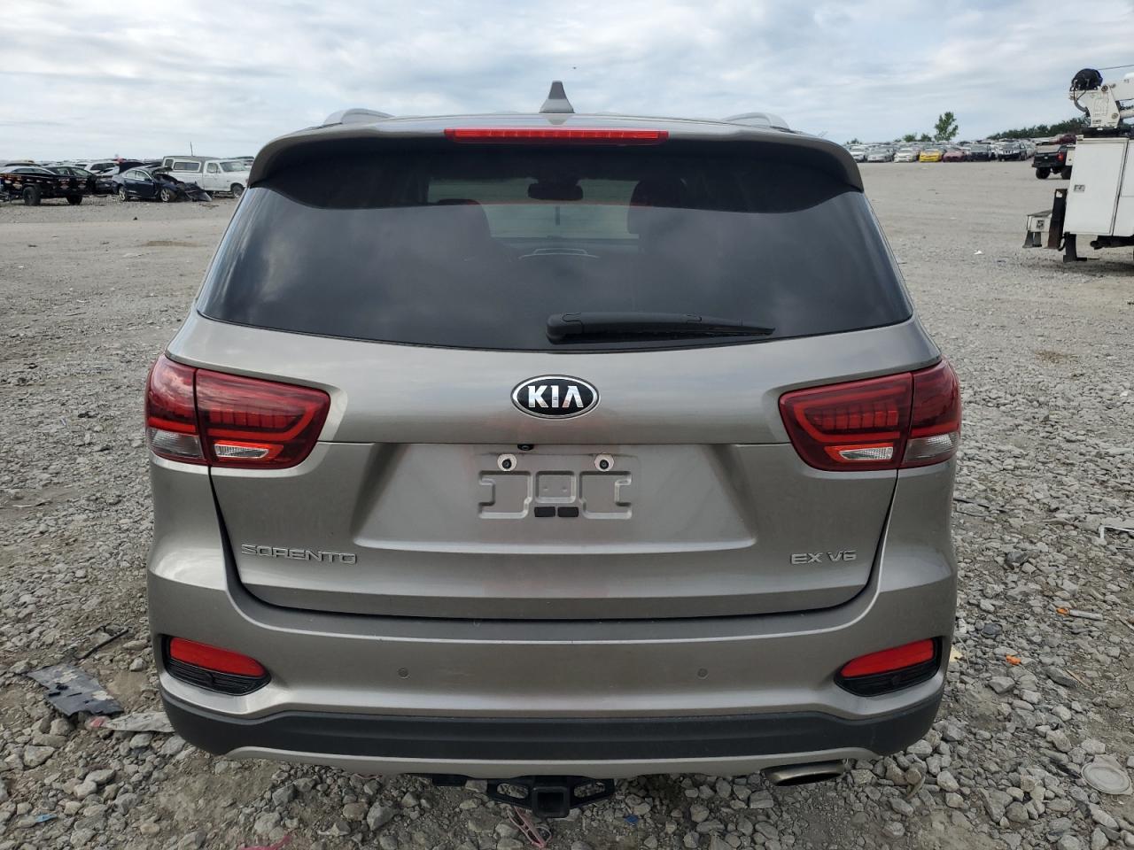 2019 Kia Sorento Ex VIN: 5XYPHDA50KG523461 Lot: 66924444