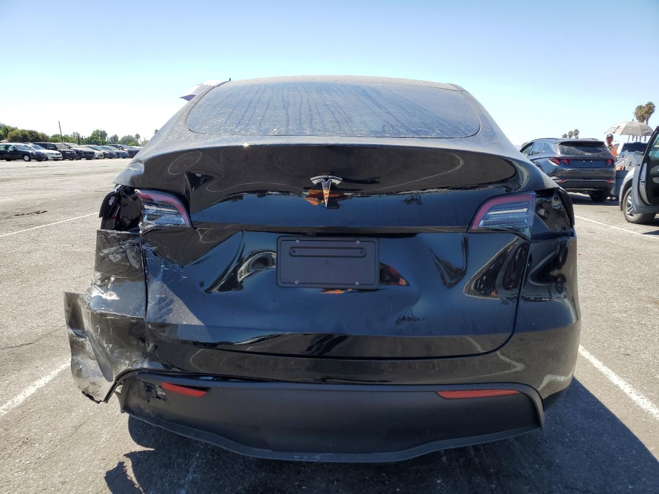 7SAYGDED1RF049744 2024 Tesla Model Y