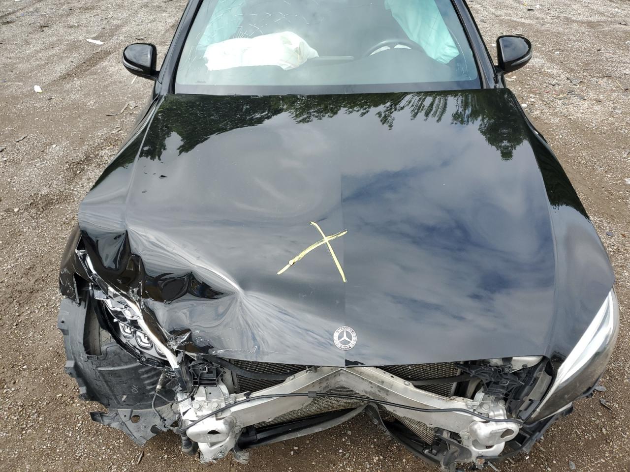 2019 Mercedes-Benz C 300 4Matic VIN: 55SWF8EB1KU305785 Lot: 65787574