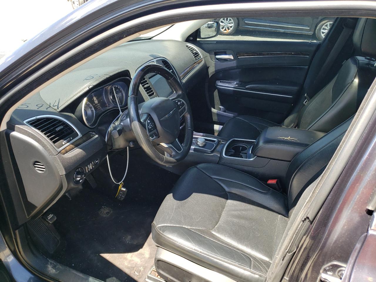 2017 Chrysler 300C VIN: 2C3CCAEG5HH549964 Lot: 68100254