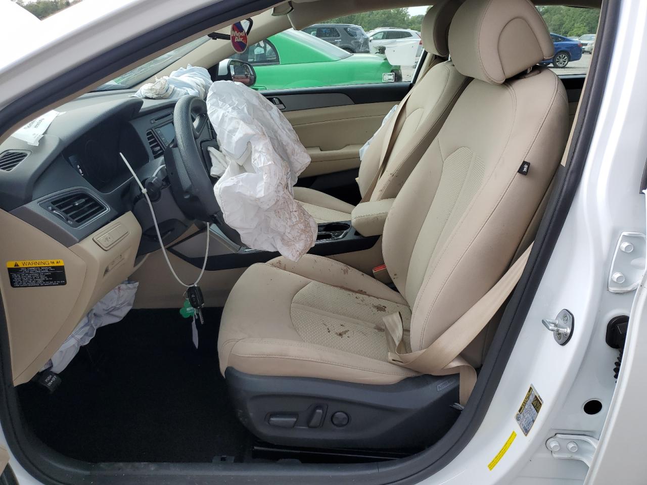 2015 Hyundai Sonata Se VIN: 5NPE24AF0FH201208 Lot: 66136344