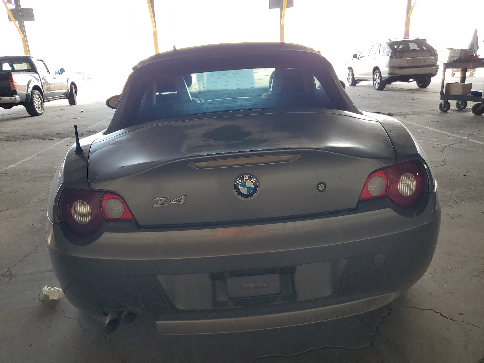 4USBT33525LS55189 2005 BMW Z4 2.5