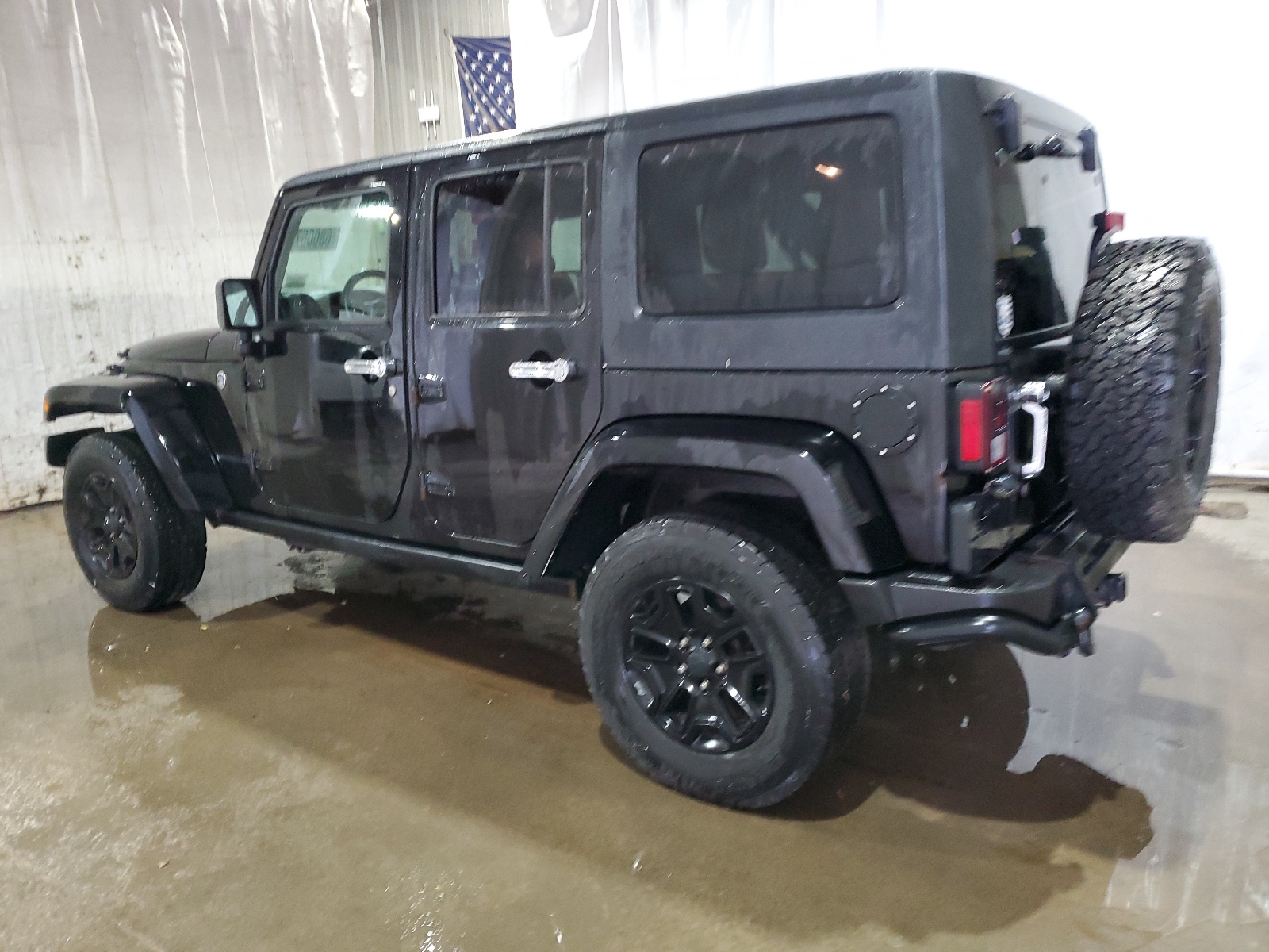 1C4BJWEG9GL243054 2016 Jeep Wrangler Unlimited Sahara