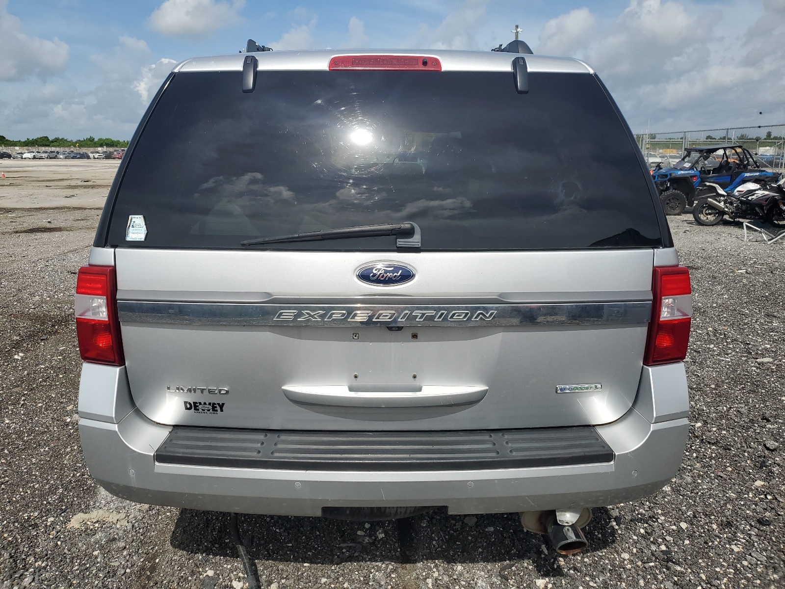 2015 Ford Expedition Limited vin: 1FMJU2ATXFEF33722