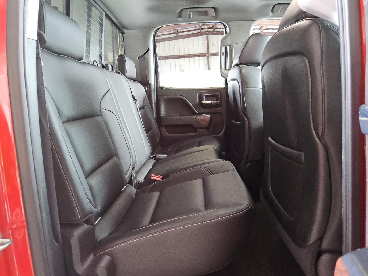 2015 GMC Sierra - Image 11