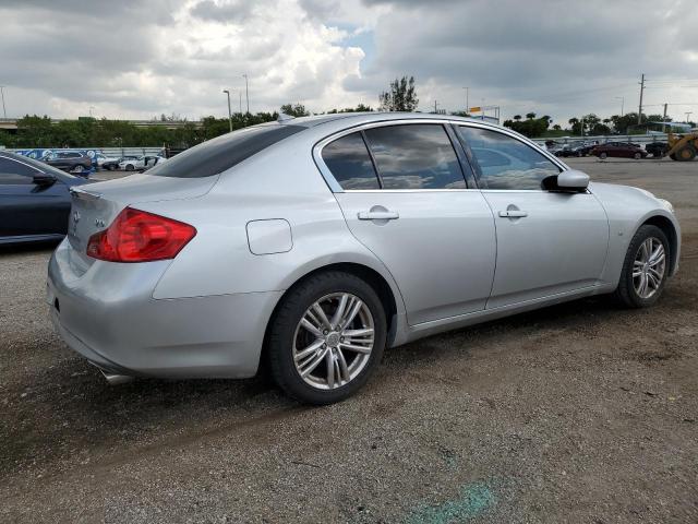  INFINITI Q40 2015 Silver