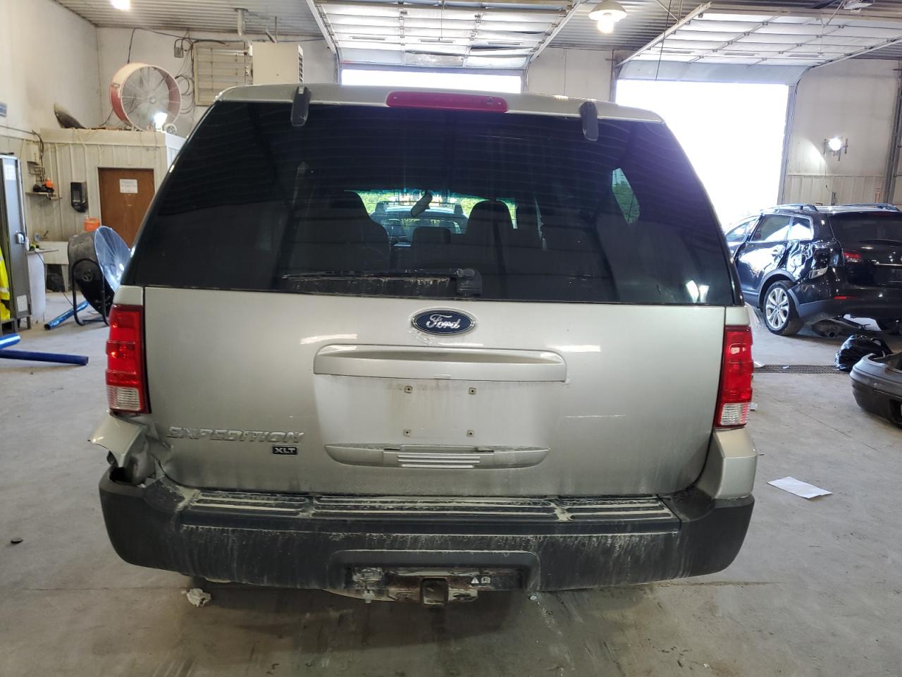 2004 Ford Expedition Xlt VIN: 1FMPU16L14LB24613 Lot: 68512114