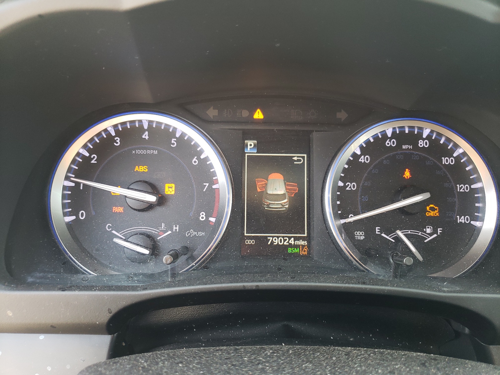 5TDJZRFH5HS476037 2017 Toyota Highlander Se