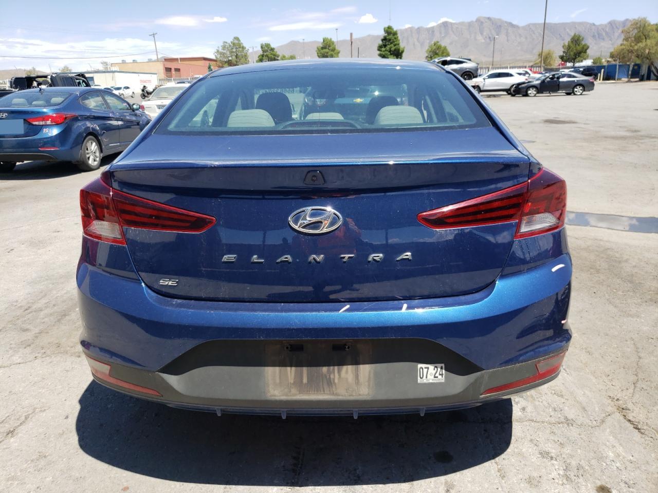 5NPD74LF2KH483954 2019 Hyundai Elantra Se