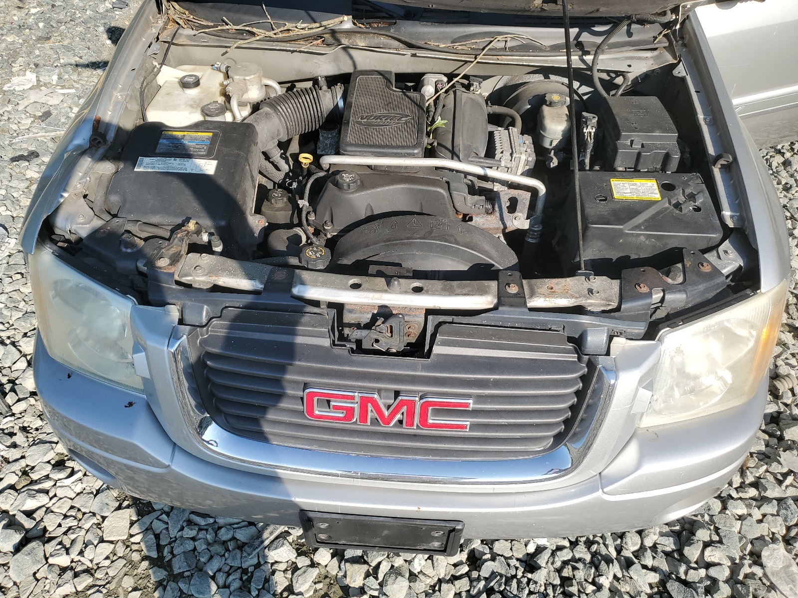 1GKDT13S442105053 2004 GMC Envoy