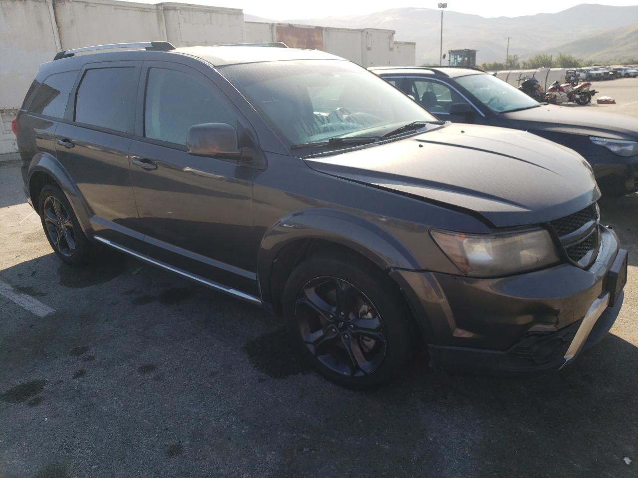 3C4PDDGGXJT430622 2018 Dodge Journey Crossroad