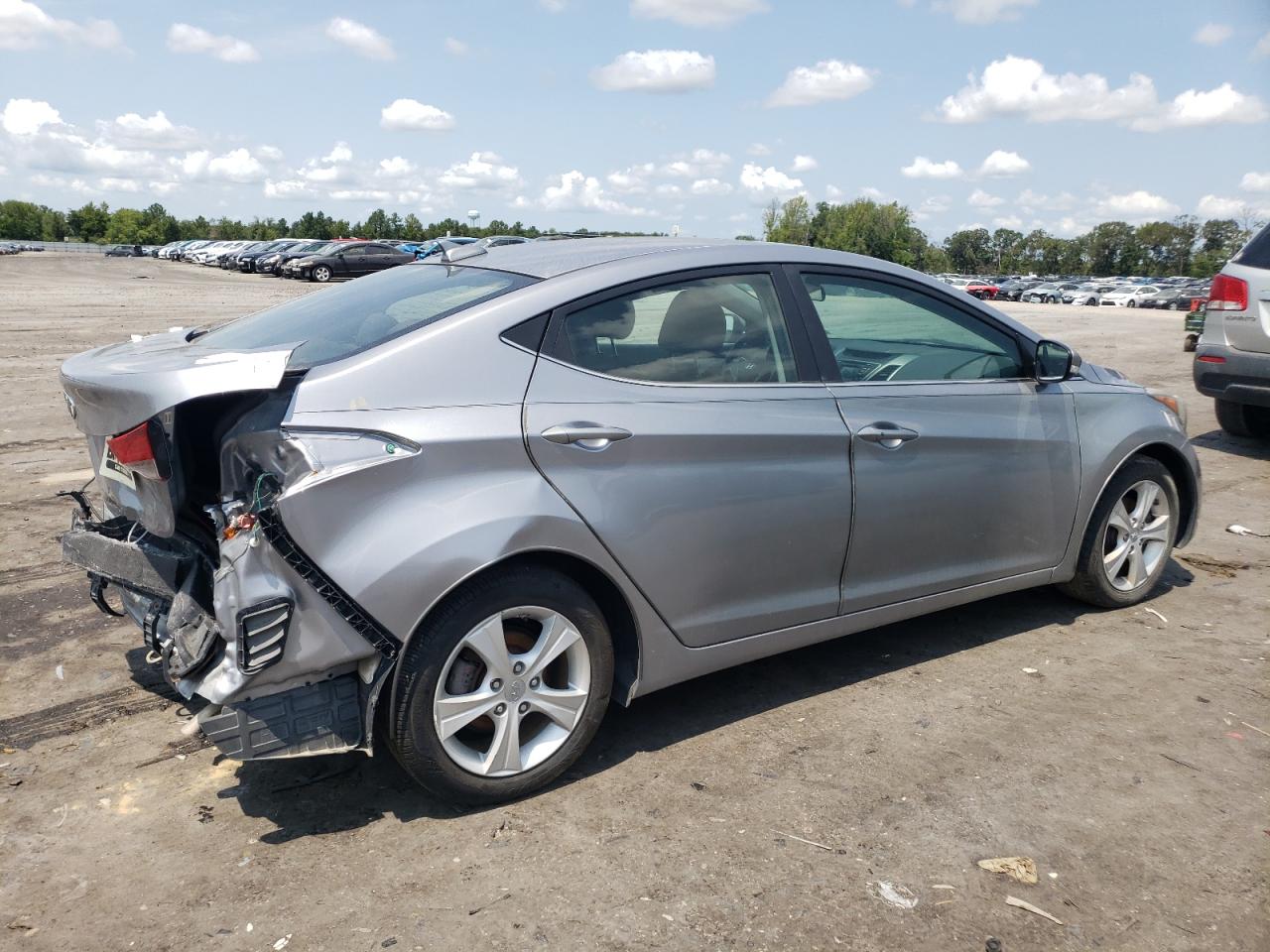 5NPDH4AE8GH688029 2016 Hyundai Elantra Se