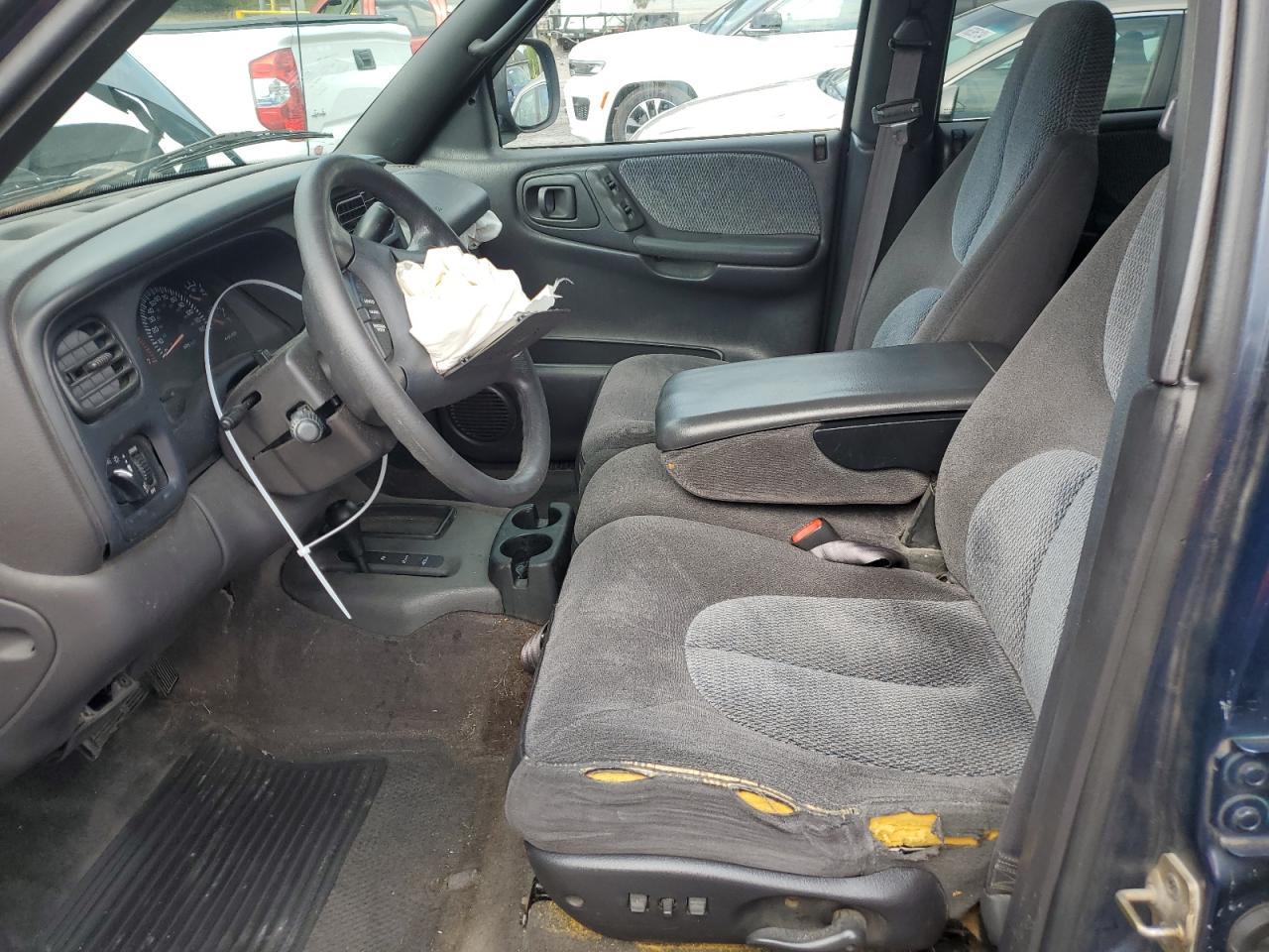 2000 Dodge Durango VIN: 1B4HS28N2YF277814 Lot: 66243634