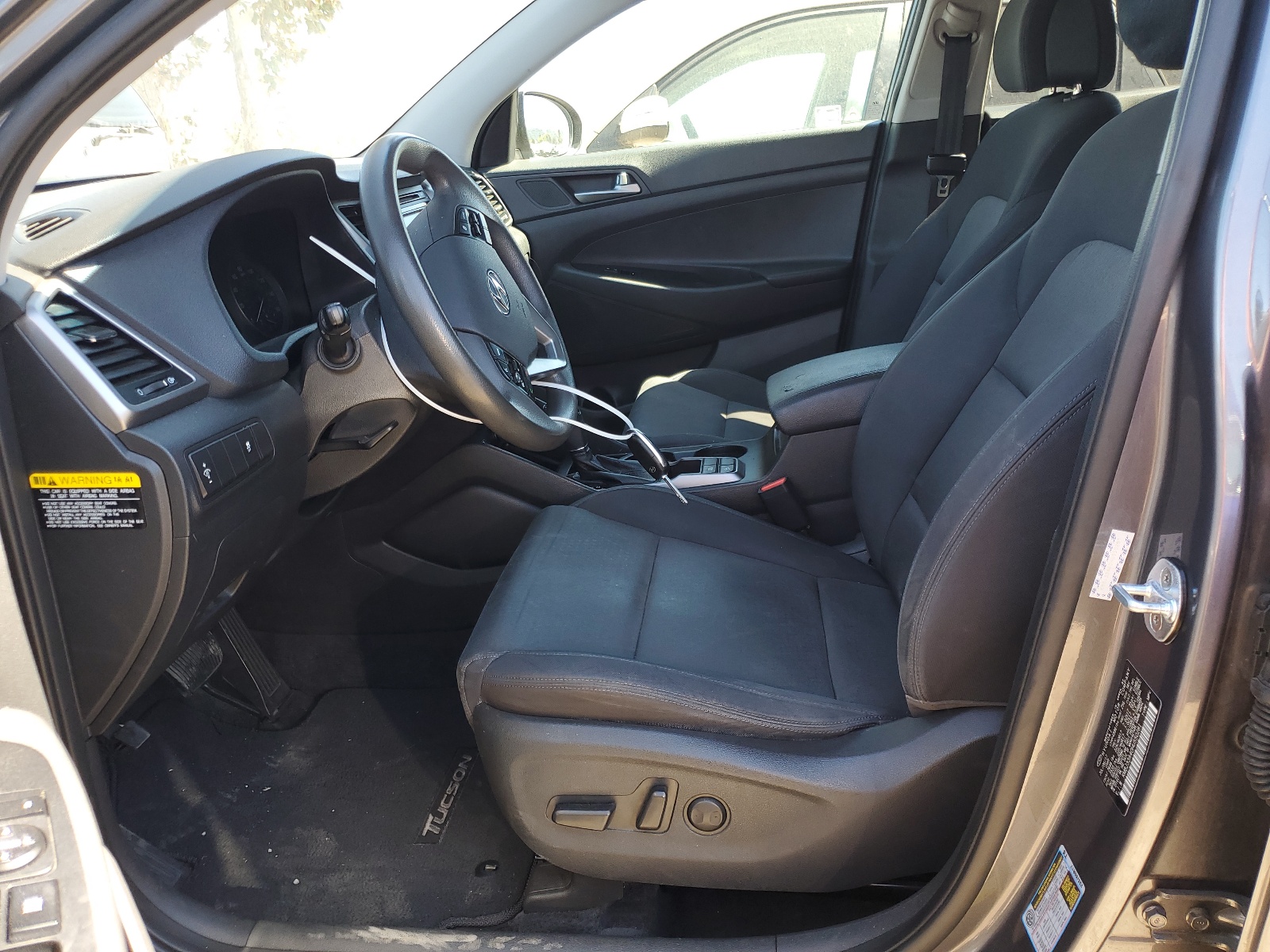 KM8J33A40HU550281 2017 Hyundai Tucson Limited