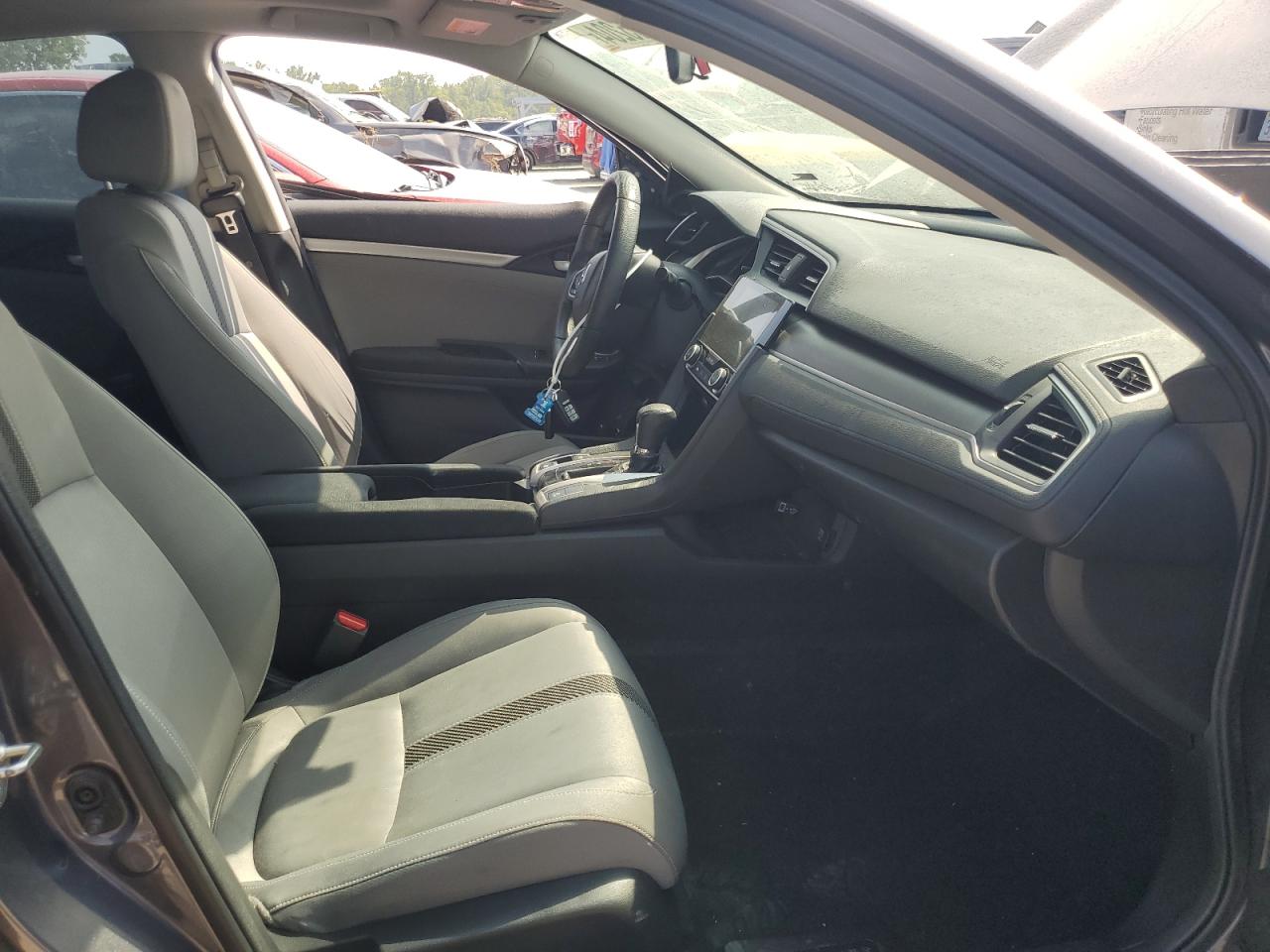 19XFC2F73GE092563 2016 Honda Civic Ex