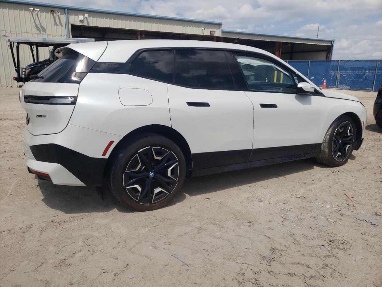 2024 BMW Ix xDrive50 VIN: WB523CF02RCN18403 Lot: 67509994
