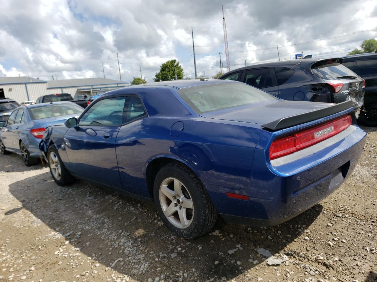 2010 Dodge Challenger - Image 2
