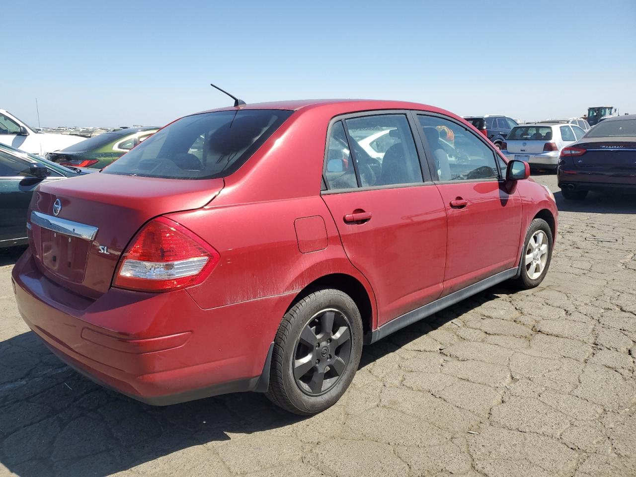 2010 Nissan Versa - Image 3