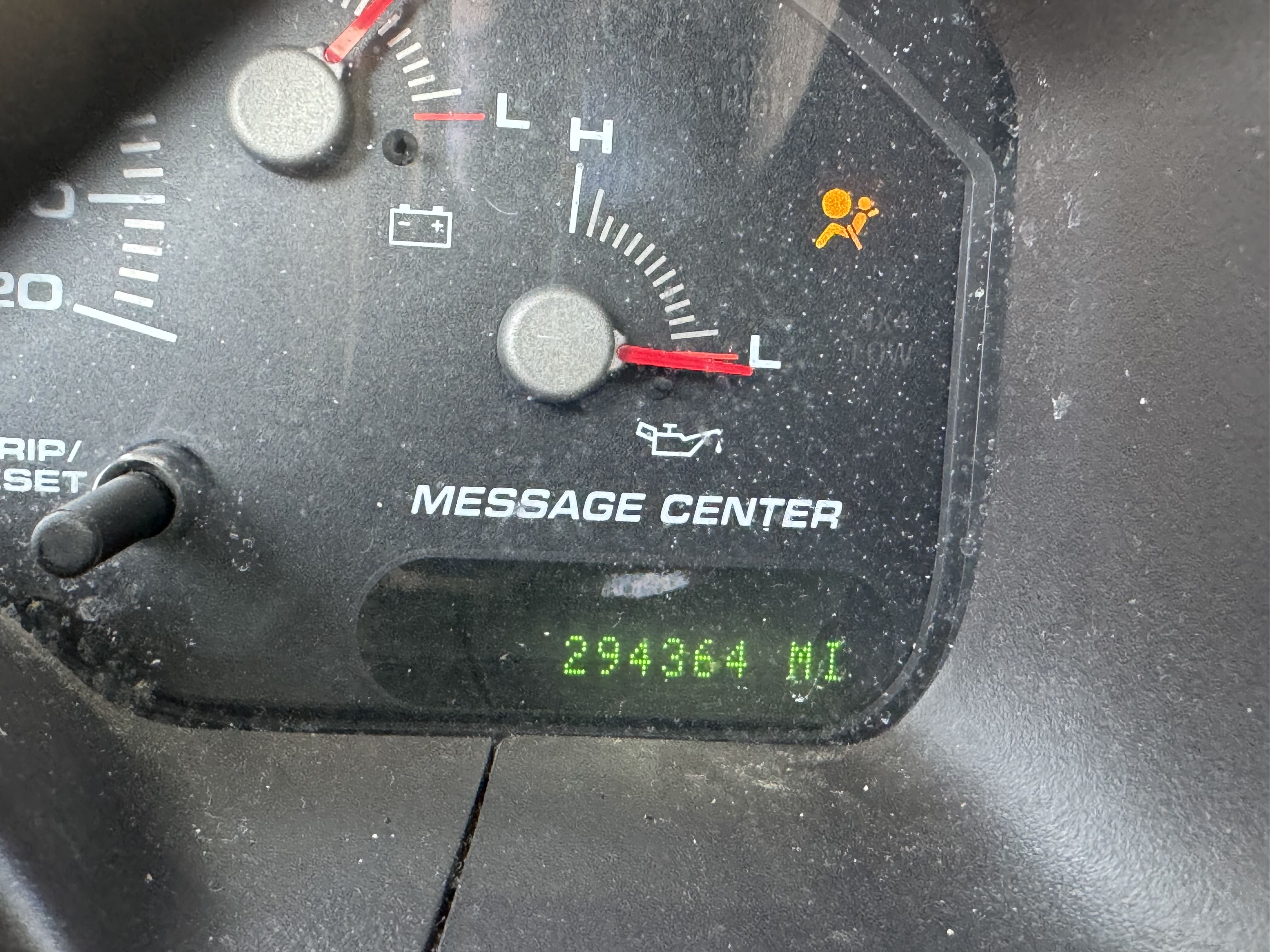 1FMFU17L74LB12024 2004 Ford Expedition Eddie Bauer