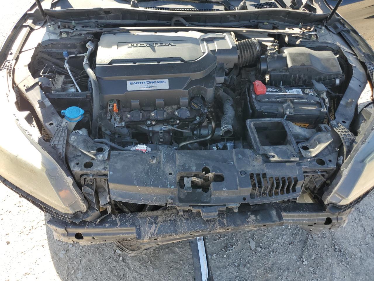 1HGCR3F88FA018266 2015 Honda Accord Exl