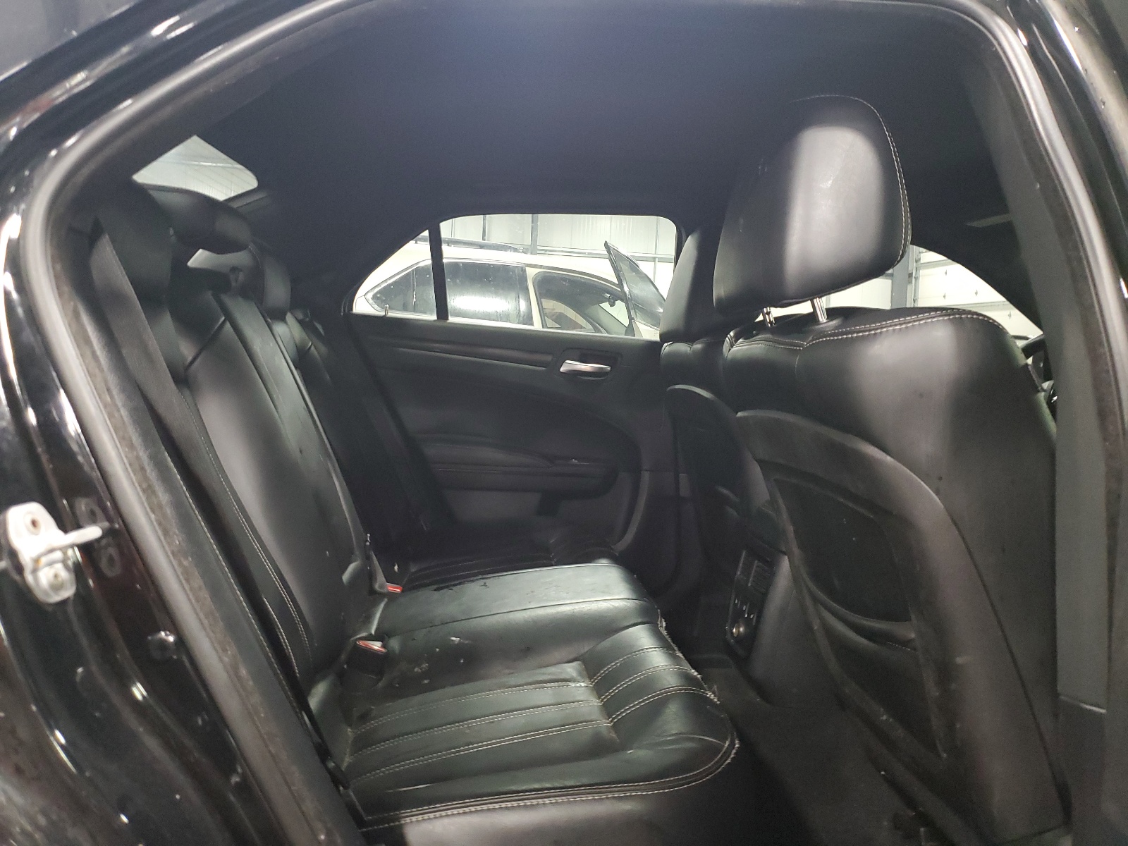 2C3CCAJT9CH163883 2012 Chrysler 300 S