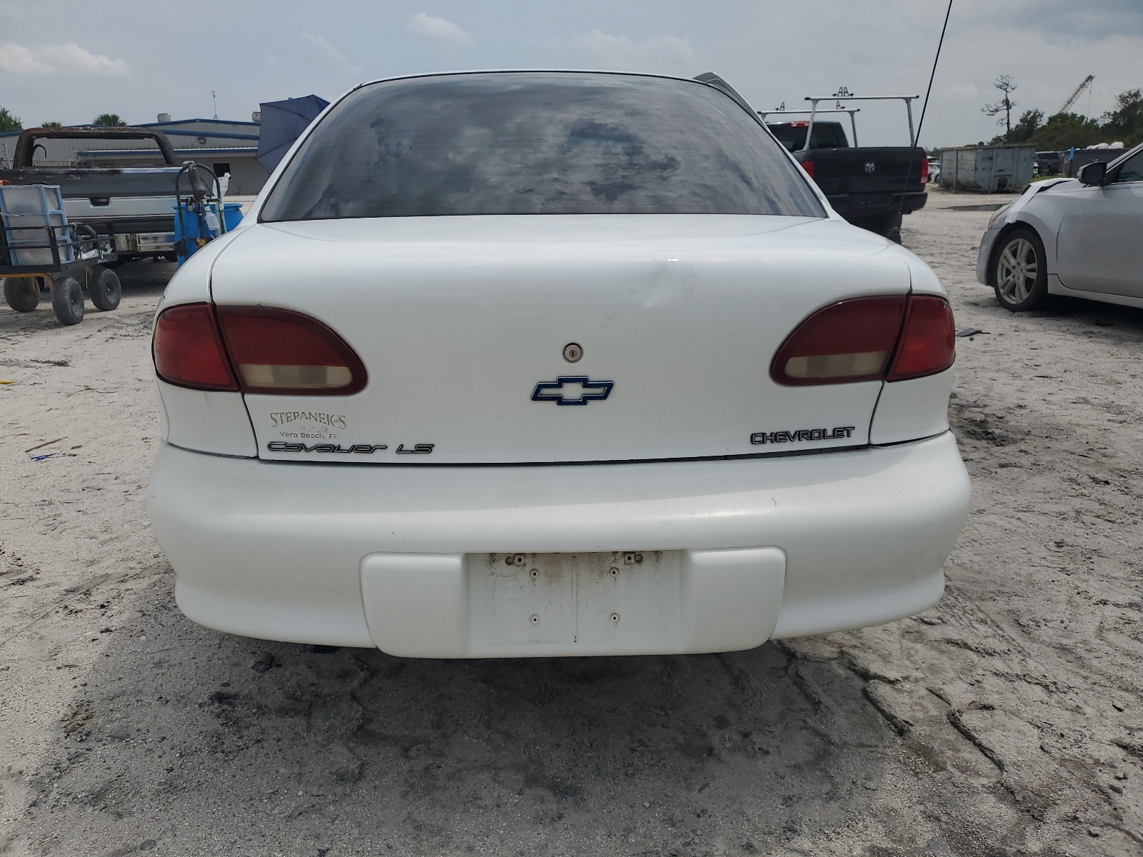 1G1JF5245W7157936 1998 Chevrolet Cavalier Ls