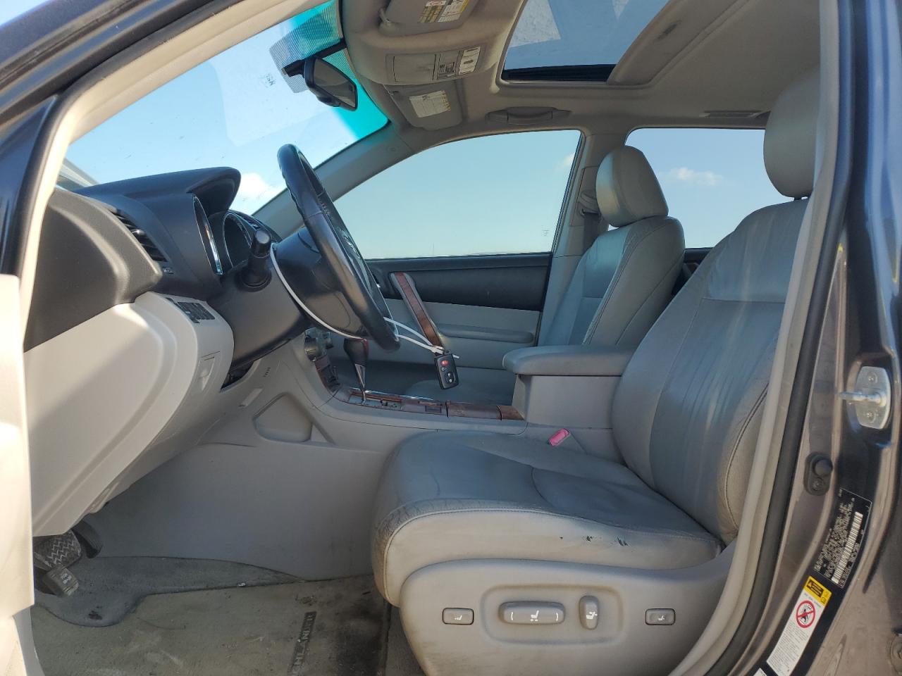 2009 Toyota Highlander Limited VIN: JTEDS42A892082372 Lot: 67464474