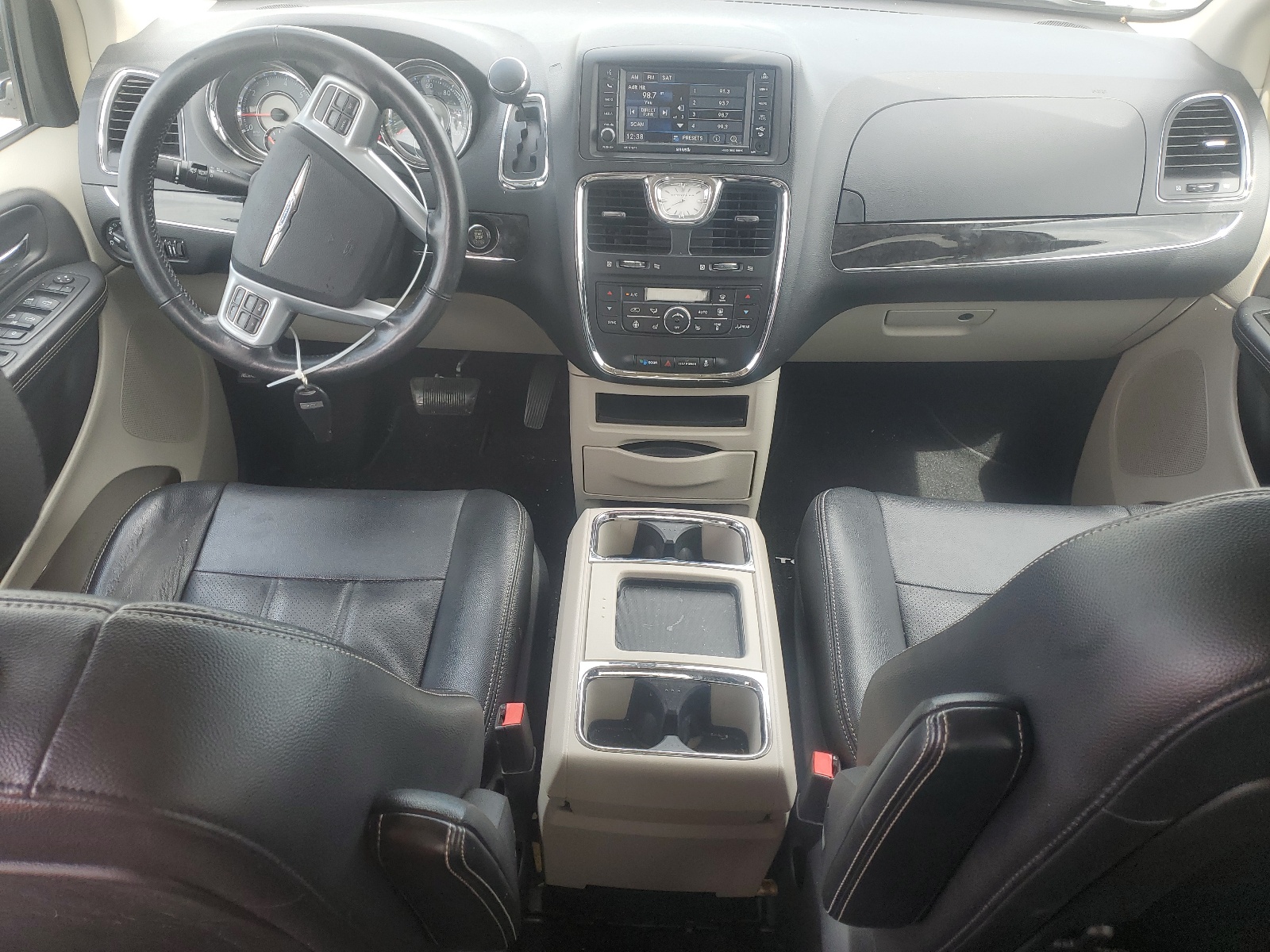 2C4RC1CG3ER133202 2014 Chrysler Town & Country Touring L