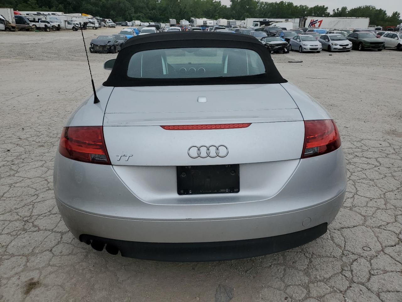 TRUMF38J881015758 2008 Audi Tt 2.0T