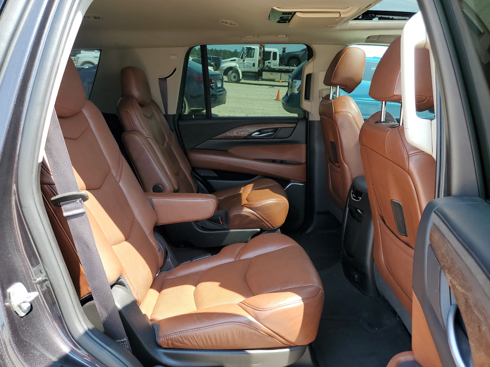 1GYS4CKJ0GR397889 2016 Cadillac Escalade Premium