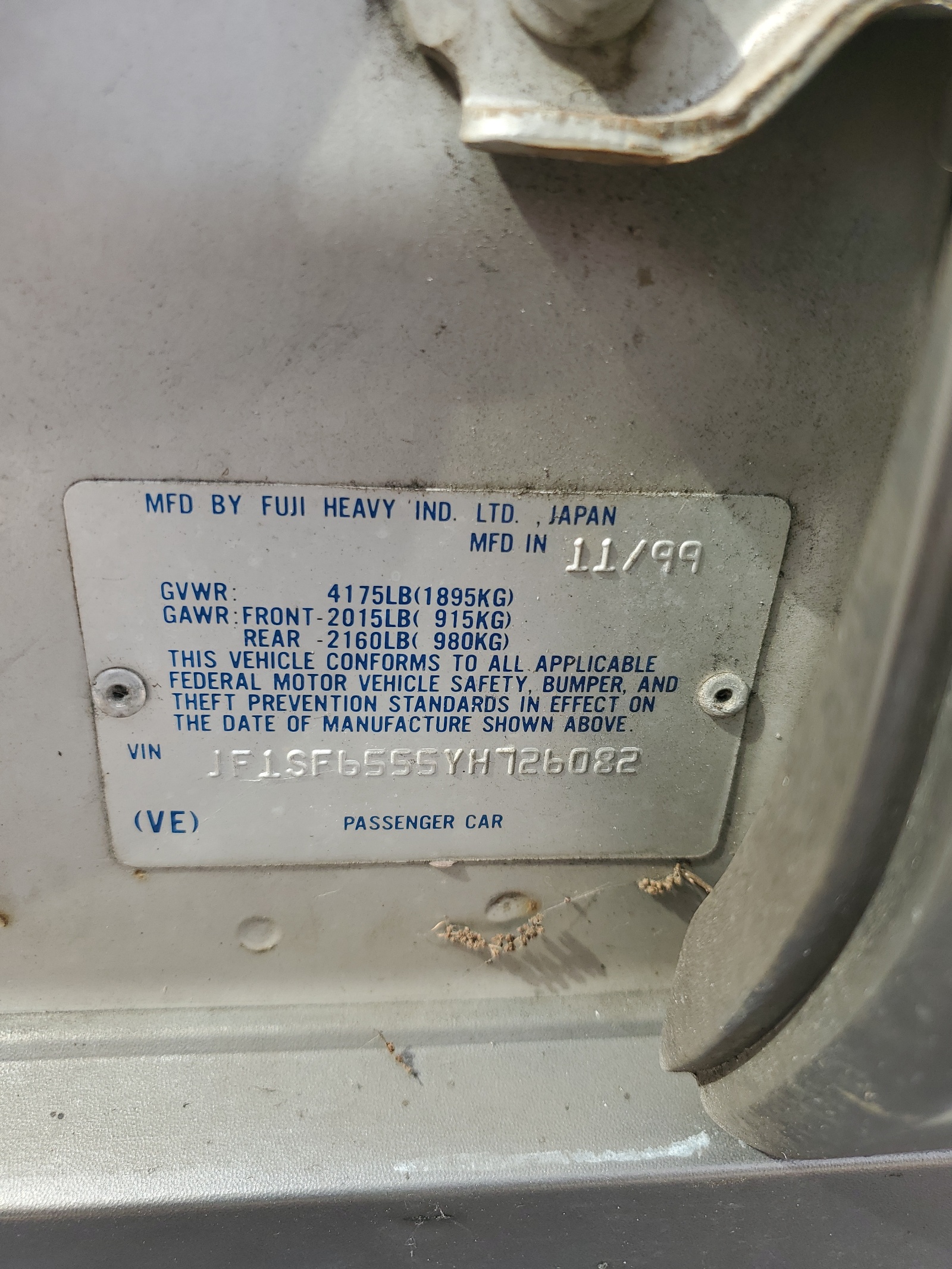 JF1SF6555YH726082 2000 Subaru Forester S