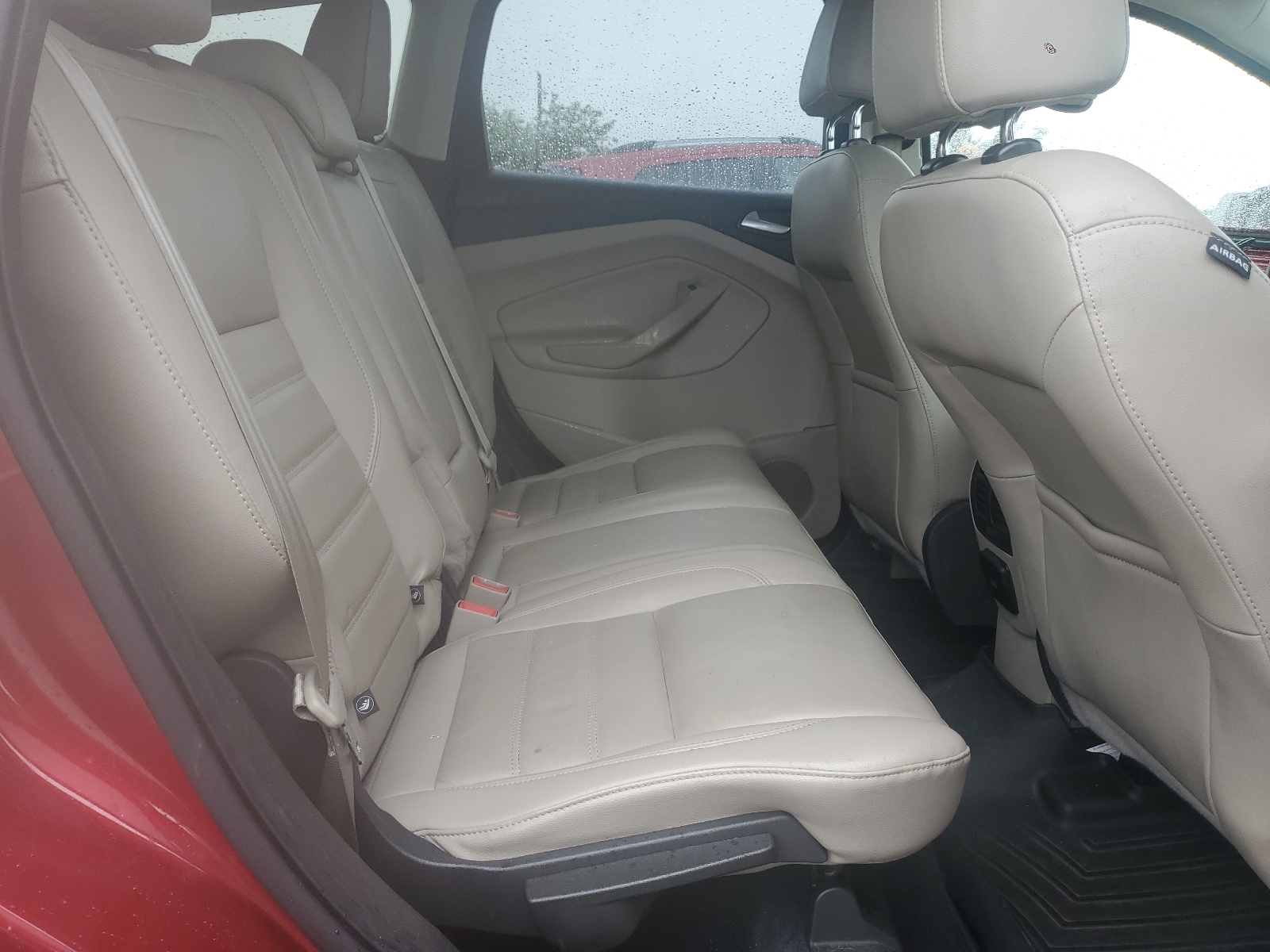 1FMCU9J91HUB34793 2017 Ford Escape Titanium