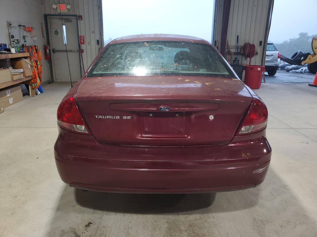 2005 Ford Taurus Se VIN: 1FAFP53U55A283486 Lot: 66140644