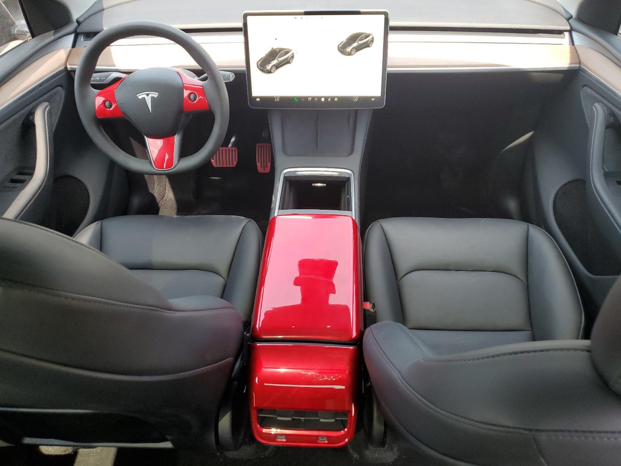 7SAYGDEE8RA222245 2024 Tesla Model Y