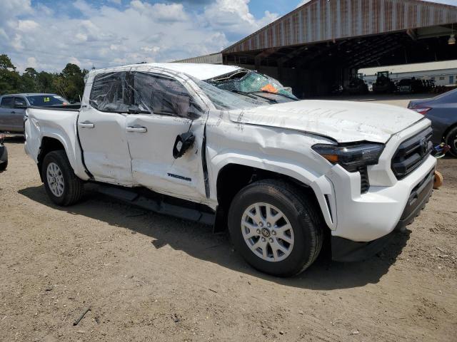  TOYOTA TACOMA 2024 White