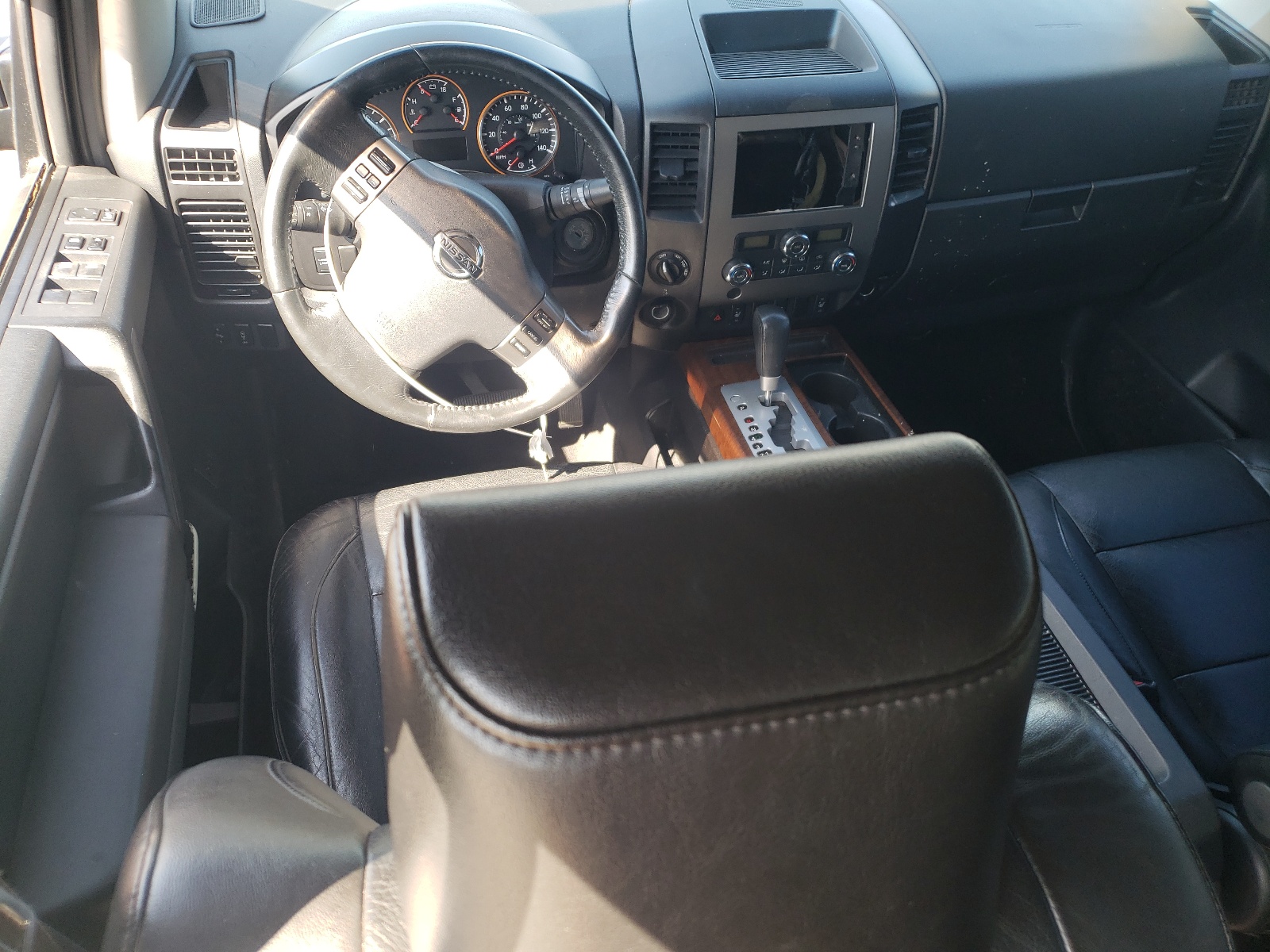 1N6AA07C19N312889 2009 Nissan Titan Xe