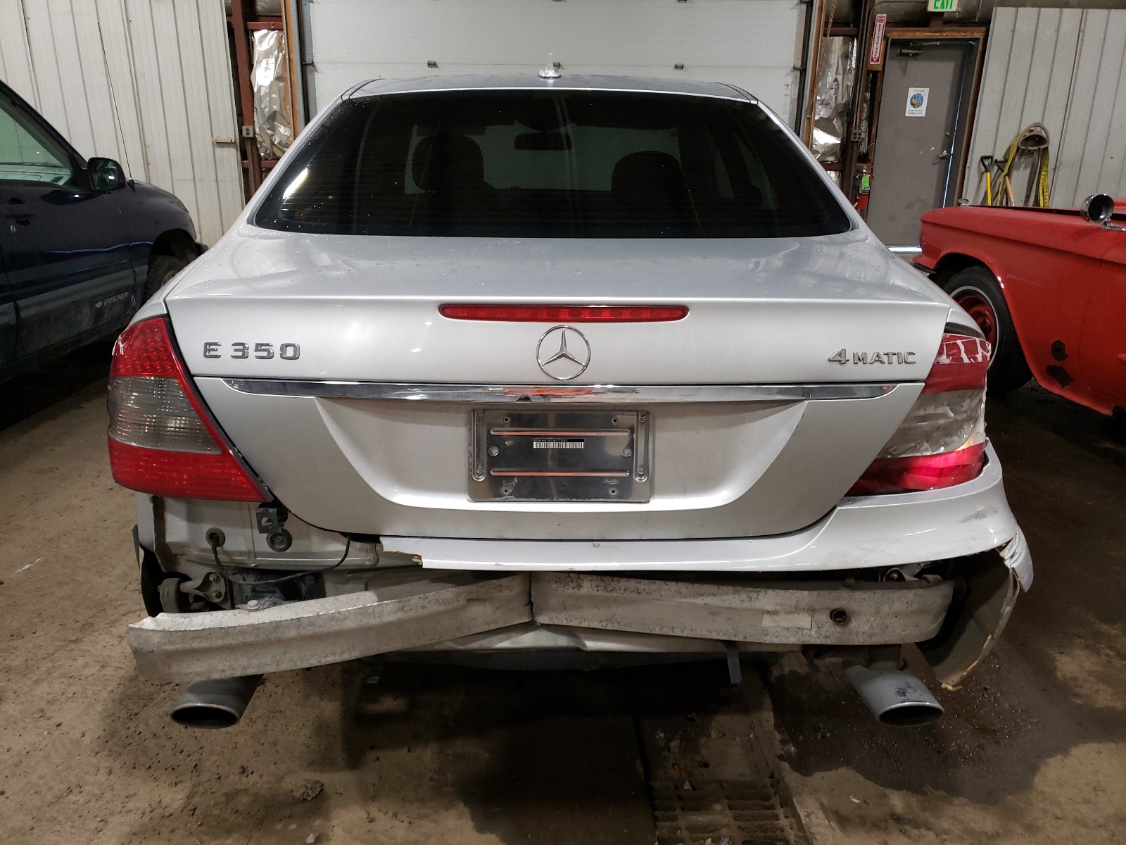 WDBUF87X49B370580 2009 Mercedes-Benz E 350 4Matic