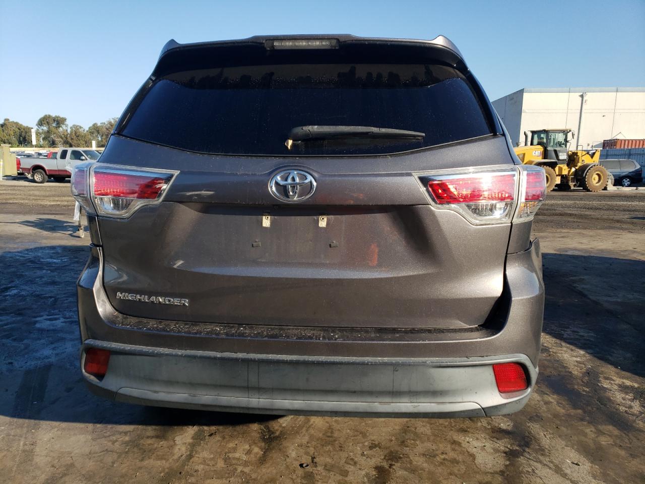 2016 Toyota Highlander Le VIN: 5TDZKRFH1GS167655 Lot: 68758754