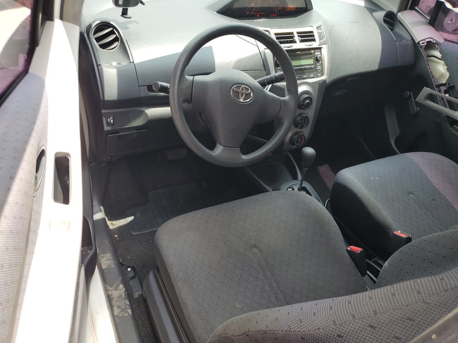 JTDJT4K38A5314185 2010 Toyota Yaris