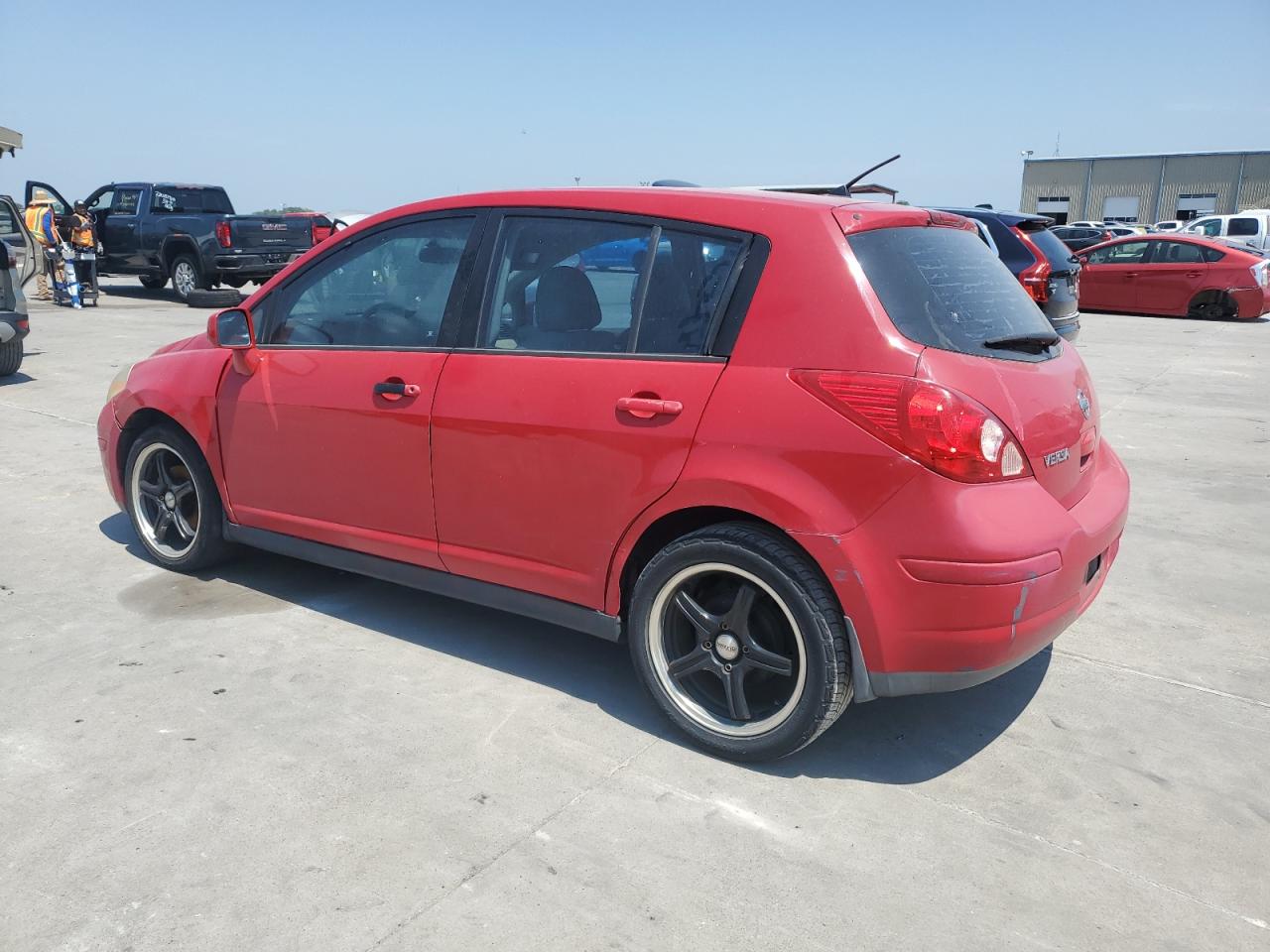 2007 Nissan Versa - Image 2