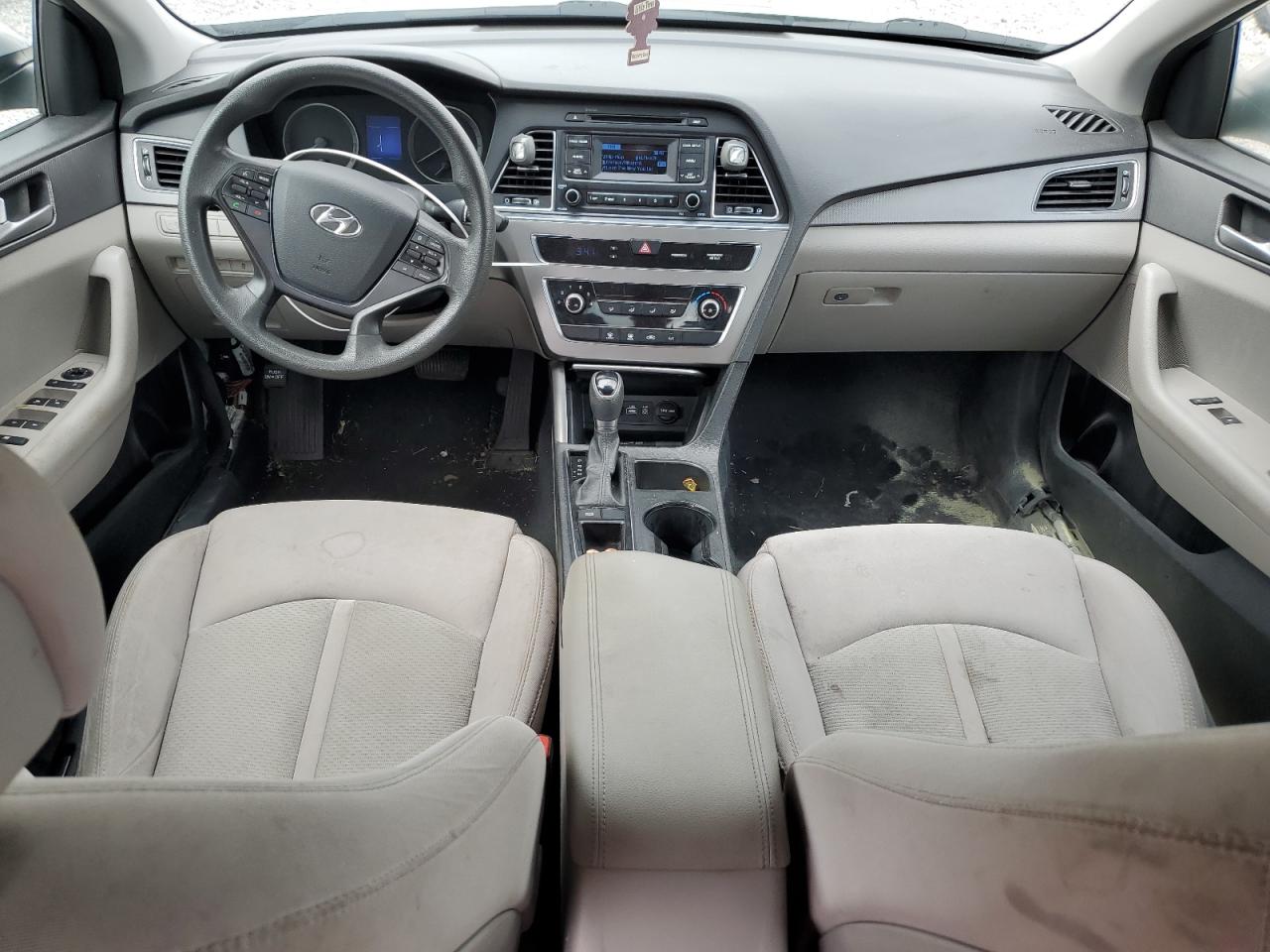 2015 Hyundai Sonata - Image 8