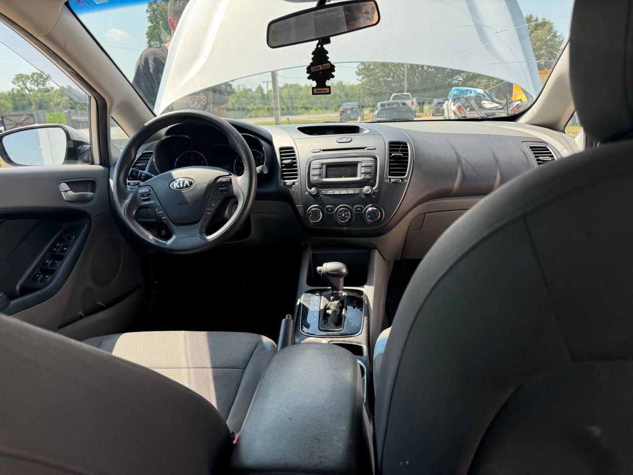 2017 Kia Forte Lx VIN: 3KPFK4A70HE146182 Lot: 67886204